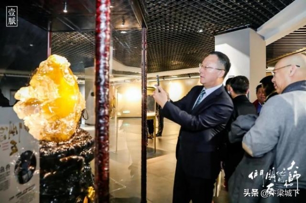 汴梁头条｜河南自贸区国际艺术品保税仓进入河南文化产业先锋榜单-6.jpg