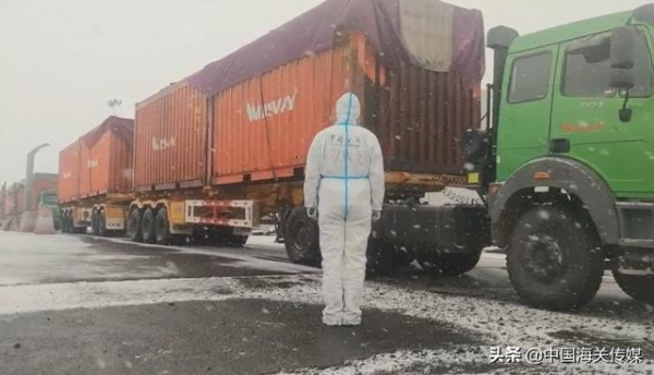 外籍货运司机入境，须持我方出具的核酸检测阴性报告-1.jpg