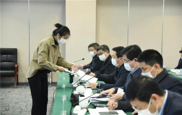 威海综合保税区召开2020年度工作述职会议-2.jpg