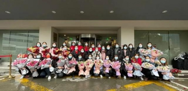 平安归来！闵行第三批支援海关采样工作35名队员都回家啦-1.jpg