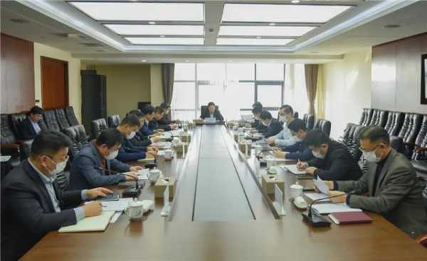威海综合保税区工委全面从严治党专题会议召开-1.jpg
