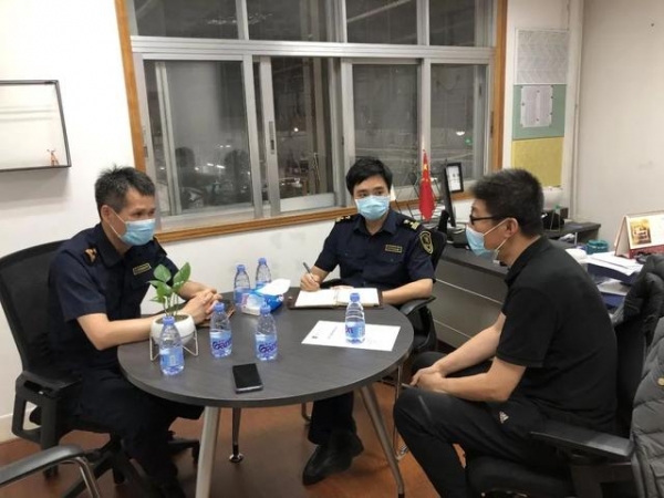 新春走基层｜发挥文明实践力量，让企业感受“海关速度”-8.jpg