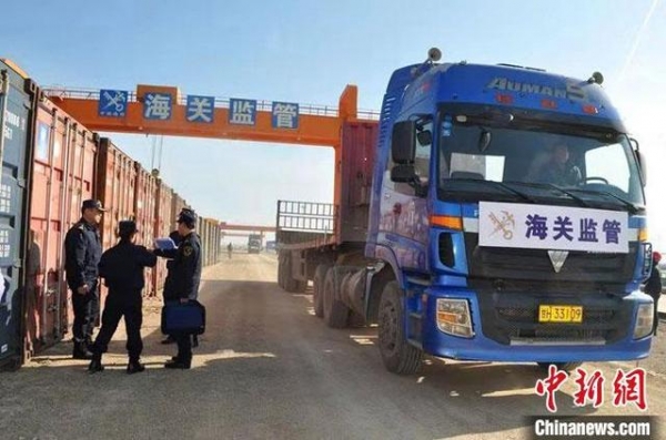 甘肃育对外开放新平台 加速特色农产品“进出口”-1.jpg