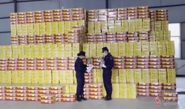 昆明海关没收1.16万箱侵犯嘉士伯商标注册权啤酒-3.jpg