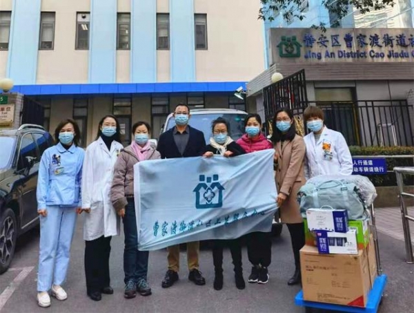 支援海关筑防线，静安“天使”再出征-1.jpg