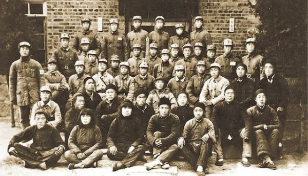 第一个人民海关-3.jpg