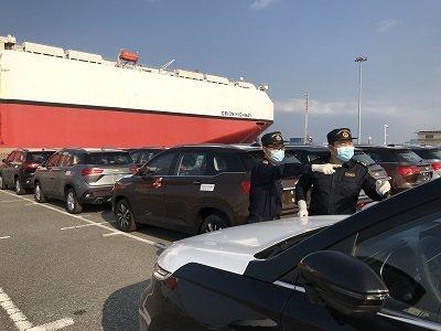 节日“不打烊”广州海关全力保障春节期间通关顺畅-2.jpg