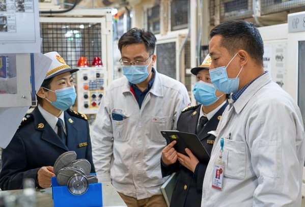 汽车零部件出口成外贸增长新亮点，广州海关助力汽配产业顺利“出海”-1.jpg