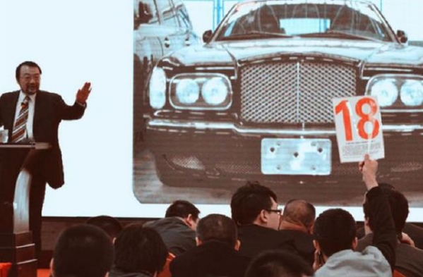 “走私车”能上牌吗？海关工作人员：不仅合法上路，价格还捡漏-4.jpg