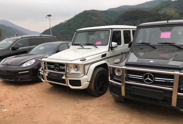 “走私车”能上牌吗？海关工作人员：不仅合法上路，价格还捡漏-5.jpg