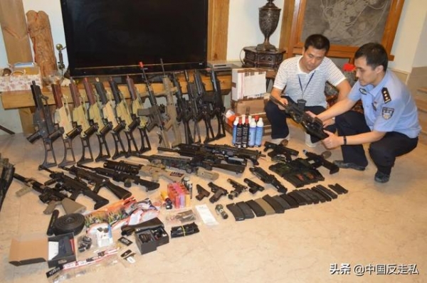 【中国反走私】武汉海关召开2021年关区缉私工作会议-2.jpg
