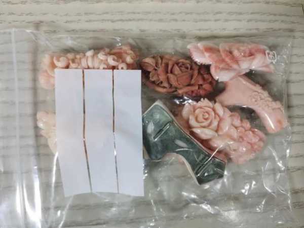 杭州海关今年首次查获红珊瑚制品，重685克-2.jpg
