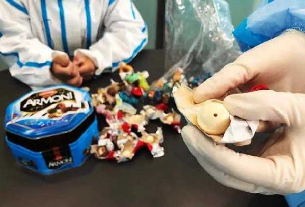 花式伪装也难过“关”！海关查获多起象牙制品-2.jpg
