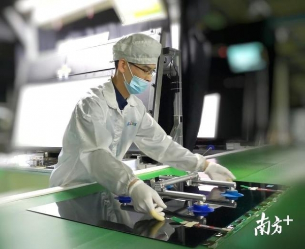 强势回暖！南海1-2月外贸进出口总值超300亿元，比增超100%-2.jpg
