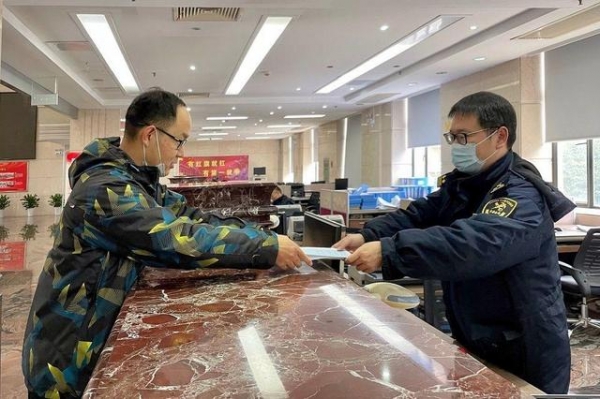 今年前两个月湖北省外贸实现“开门红”，进出口增速均居全国前列-1.jpg