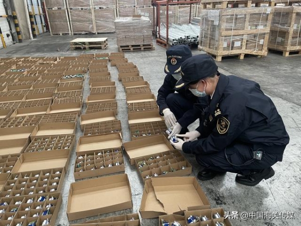 标有“RU图形”标识的电源5000件，侵权了-1.jpg