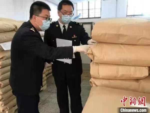 甘肃外贸实现“开门红”对“一带一路”沿线国家进出口倍增-1.jpg