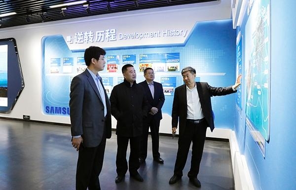 威海海关一行来高新区调研-3.jpg