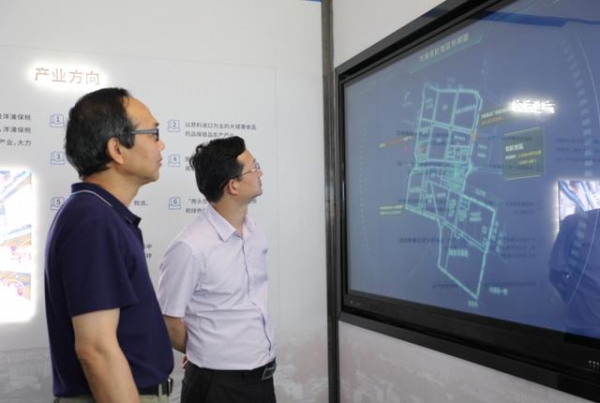 周军平到保税港区调研 为新型离岸国际贸易先行示范区挂牌做准备-3.jpg