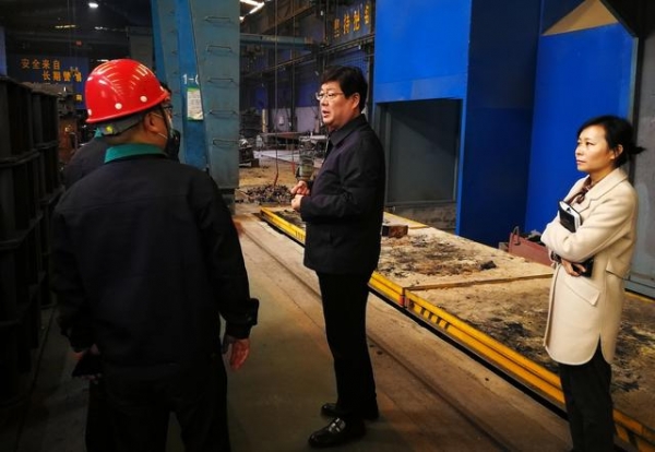 王明彬调研我县企业外贸进出口工作-4.jpg