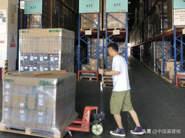大湾区“组合港”添新成员，顺德北滘码头实现一站式进出口-1.jpg