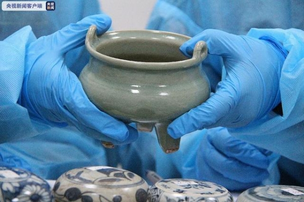 申报为“碗碟瓶罐”入境货物 海关一查是宋元明清的文物-1.jpg
