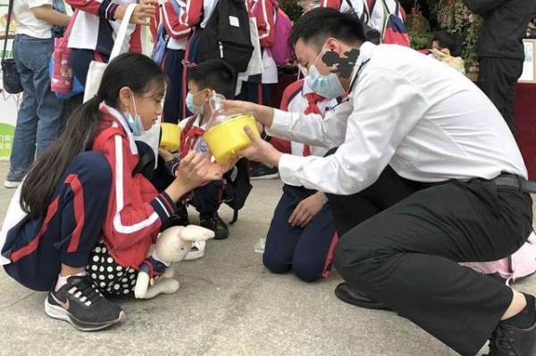 海关“微课堂”宣传国门生物安全-1.jpg