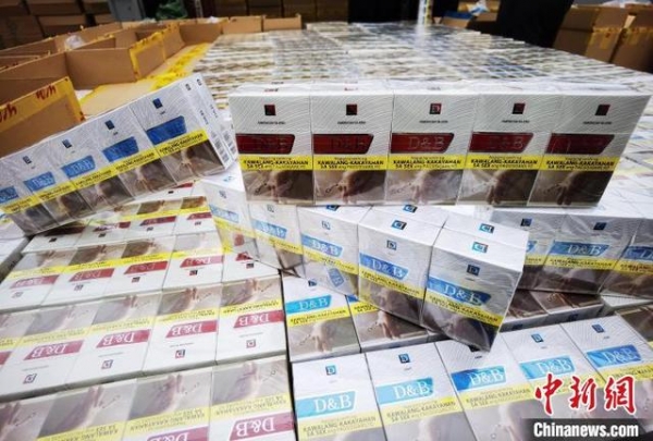 黄埔海关在保税仓查出1000多万支侵权烟-3.jpg