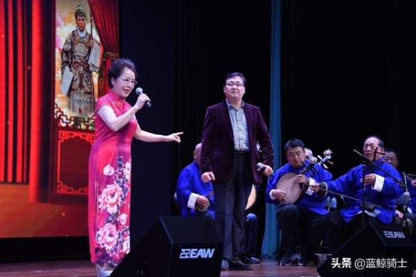 天津港保税区文化体育艺术节上的才艺展演-9.jpg