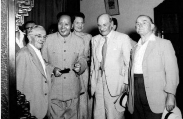 1967年，外籍专家携带老鼠出境，海关受阻，牵出核武间谍案-7.jpg