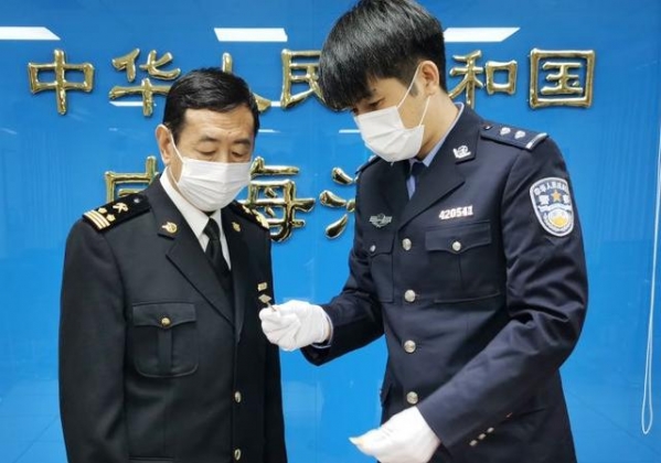 青岛海关查获38只世界上最危险的蚂蚁活体蚂蚁，海关还查到过什么-3.jpg