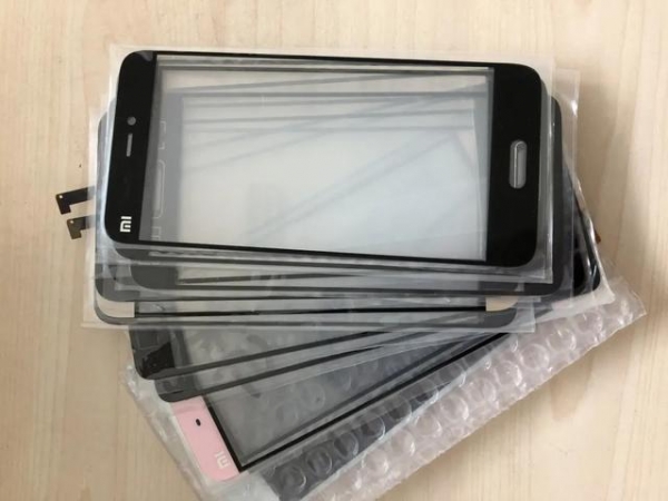 昆明海关拦下400个手机壳，小米公司获赔2.5万-1.jpg