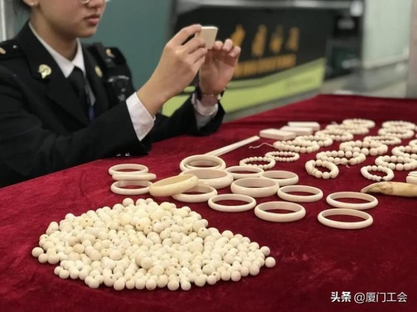 “硬核”！厦门机场海关的劳模精神是这样的-6.jpg
