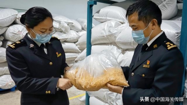 马鞍山海关力促蒜酥入港-1.jpg