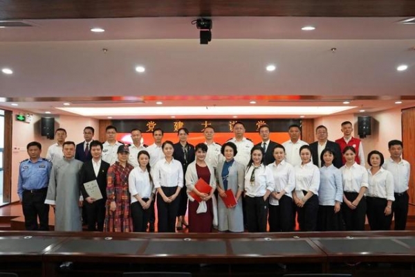 读剧学党史 标杆开新局——文锦渡海关举办“青心向党 百年华章”五四系列活动-15.jpg