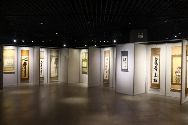 想要近距离欣赏日本浮世绘吗？快来艺术品保税仓看展吧-2.jpg