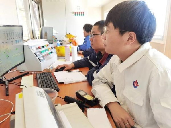 国内最大罐容LNG项目地下基础工程完工-4.jpg