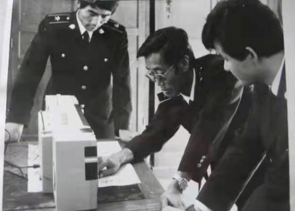 边关父子情，丹心映国门-5.jpg