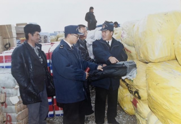 边关父子情，丹心映国门-8.jpg