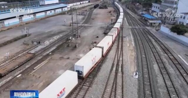 海关总署公布今年前5个月外贸出口数据｜挖掘外贸优势 市场多元化更有活力-2.jpg