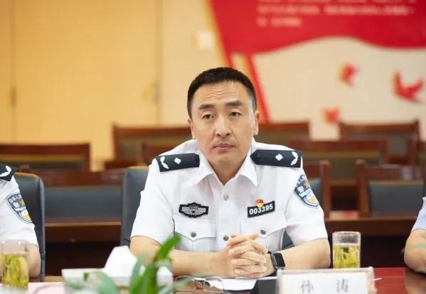“海关缉私警务研究中心”揭牌仪式暨建设发展研讨会在南森举行-7.jpg