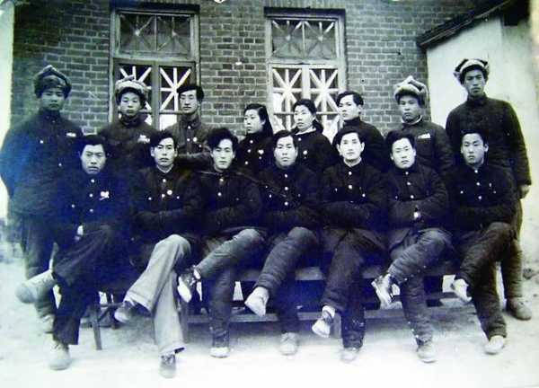 新中国成立初期的人民关警队-5.jpg