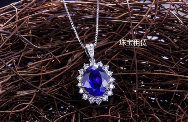 上海珠宝展各色珠宝精彩纷呈，珠宝租赁、保税等特色服务闪耀亮相-8.jpg